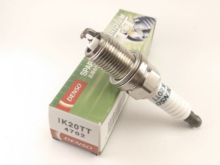 Denso Iridium Twin Tip IK20TT Spark Plug